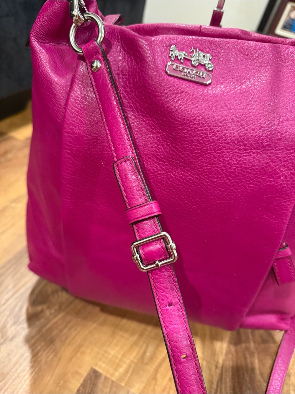Coach Madison Isabelle Magenta Leather Shoulder/Crossbody Bag (#21224)(EUC) - Picture 9 of 17